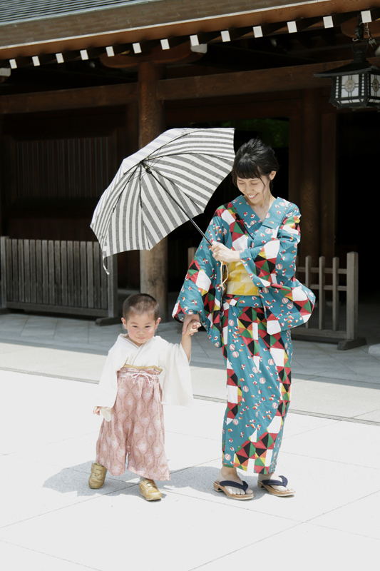 寒川神社の撮影スポット 神門