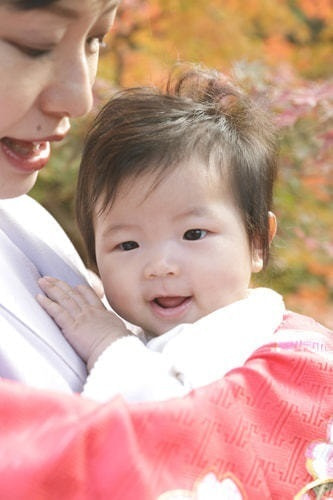 鶴岡八幡宮撮影スポット 赤い橋と絵馬