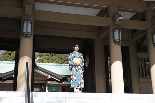東郷神社の撮影スポット 神門